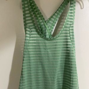 Zyia Green Nimbus Tank Size Large